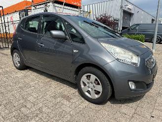 Auto incidentate Kia Venga 1.4 CVVT Comfort Pack 2011/8