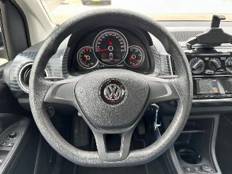 Volkswagen Up! 1.0 BMT move up! picture 9