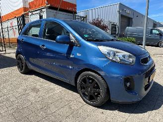 Schadeauto Kia Picanto 1.0 CVVT DynamicLine 2016/7