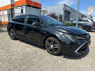 Damaged car Toyota Corolla Touring Sports 2.0 Hybrid Style 2019/4