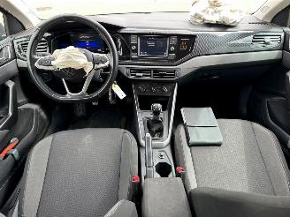 Volkswagen Polo 1.0 TSI Life picture 17