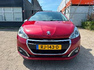 Peugeot 208 1.2 PureTech Active picture 2