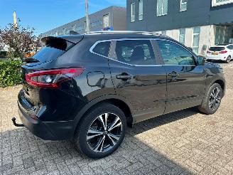 Nissan Qashqai 1.3 DIG-T N-Connecta picture 6