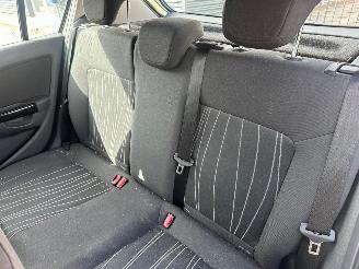 Opel Corsa 1.4-16V Enjoy NAP picture 13