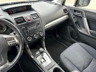 Subaru Forester 2.0 Luxury Automaat picture 12