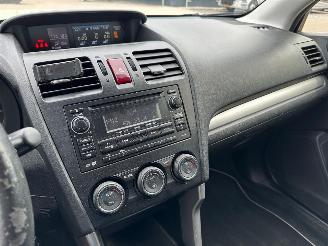 Subaru Forester 2.0 Luxury Automaat picture 14
