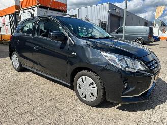 krockskadad bil auto Mitsubishi Space-star 1.2 Cool+ 2021/5