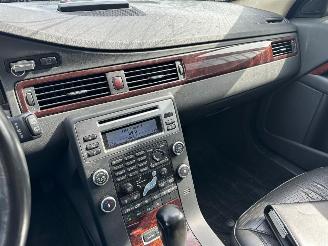 Volvo V-70 2.5T Automaat Summum picture 12