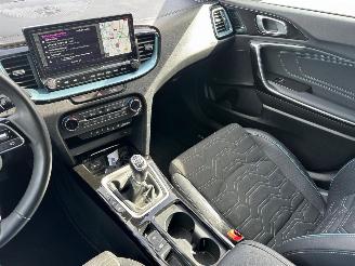 Kia Ceed 1.0 T-GDi Design Edition picture 11