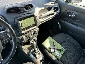 Jeep Renegade 1.3T DDCT Limited Automaat picture 11