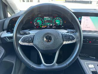 Volkswagen Golf 1.0 eTSI Life picture 9