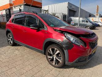 Schadeauto Peugeot 2008 1.2 PureTech GT-line 2017/2