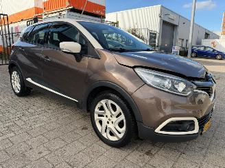 Schadeauto Renault Captur 0.9 TCe Dynamique 2015/3