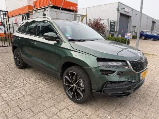 damaged passenger cars Skoda Karoq 1.0 TSI Business Edition Plus 2021/6