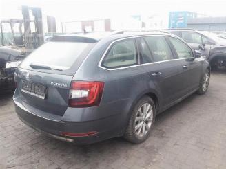 Skoda Octavia Octavia Combi (5EAC), Combi 5-drs, 2012 / 2020 1.6 TDI 16V picture 3