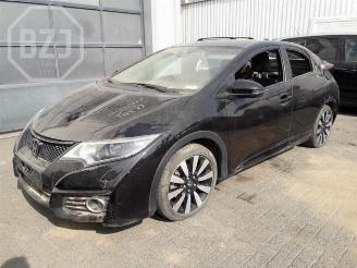 Damaged car Honda Civic Civic (FK1/2/3), Hatchback, 2012 / 2017 1.8i VTEC 16V 2016