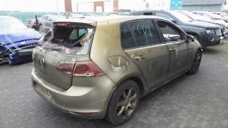 damaged passenger cars Volkswagen Golf Golf VII (AUA), Hatchback, 2012 / 2021 1.4 TSI 16V 2014/1