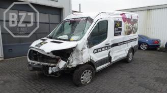 uszkodzony samochody osobowe Ford Transit Transit, Van, 2013 2.0 TDCi 16V Eco Blue 130 2018