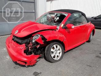 uszkodzony samochody osobowe Volkswagen Beetle New Beetle (1Y7), Cabrio, 2002 / 2010 1.6 2004