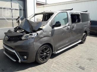 Damaged car Toyota ProAce ProAce, Van, 2016 2.0 D-4D 177 16V Worker 2020