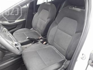 Renault Clio Clio V (RJAB), Hatchback 5-drs, 2019 1.0 SCe 65 12V picture 6