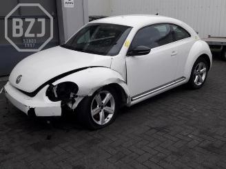 Damaged car Volkswagen Beetle Beetle (16AB), Hatchback 3-drs, 2011 / 2019 1.4 TSI 160 16V 2013