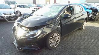 krockskadad bil auto Opel Astra Astra K, Hatchback 5-drs, 2015 / 2022 1.4 Turbo 16V 2018