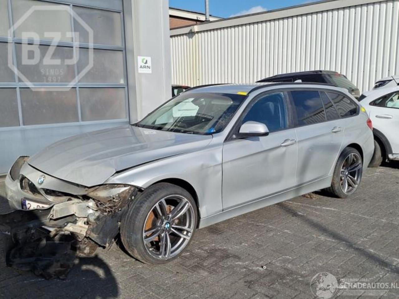 BMW 3-serie 3 serie Touring (F31), Combi, 2012 / 2019 318d 2.0 16V