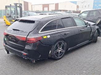 Mercedes E-klasse E Estate (S214), Combi, 2023 E-300 e 2.0 Turbo 16V picture 3