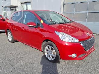 Peugeot 208 208 I (CA/CC/CK/CL), Hatchback, 2012 / 2019 1.2 Vti 12V PureTech 82 picture 2