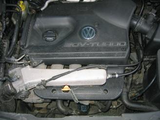 Volkswagen Golf 1.8 turbo gti picture 4