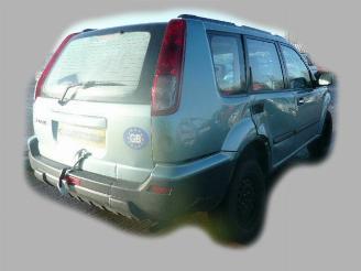 Nissan X-Trail 2.2 td picture 1