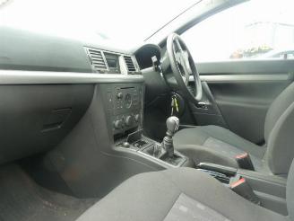 Opel Vectra 2.0 dti picture 5
