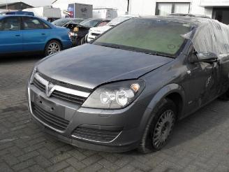 Opel Astra 1.8i automaat life picture 1