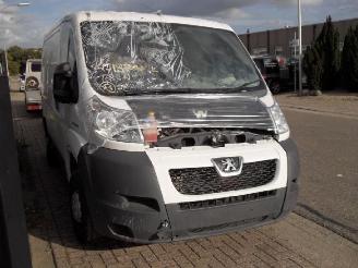 Peugeot Boxer 2.2hdi picture 2
