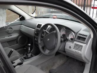 Dodge Avenger  picture 5