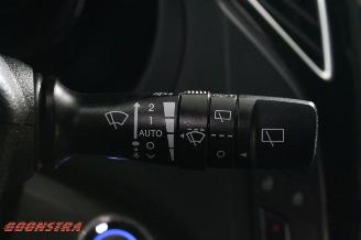 Hyundai I-40 1.7 CRDi 16v Led Leder Lichtmetaal Camera Navi Stoelverwarming Thuiskomer picture 28