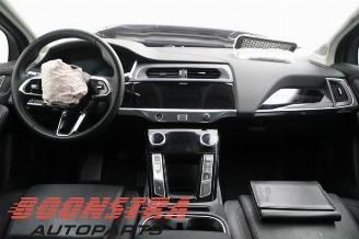 Jaguar I-Pace EV400 AWD SUV  Elektrisch  294kW (400pk) 4x4 2018-02 (DHA501; DHA502) TZ204XSA picture 15