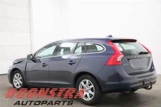 Volvo V-60 1.6 DRIVe Combi/o  Diesel 1.560cc 84kW (114pk) FWD 2011-02/2015-12 (FW84) D4162T picture 4