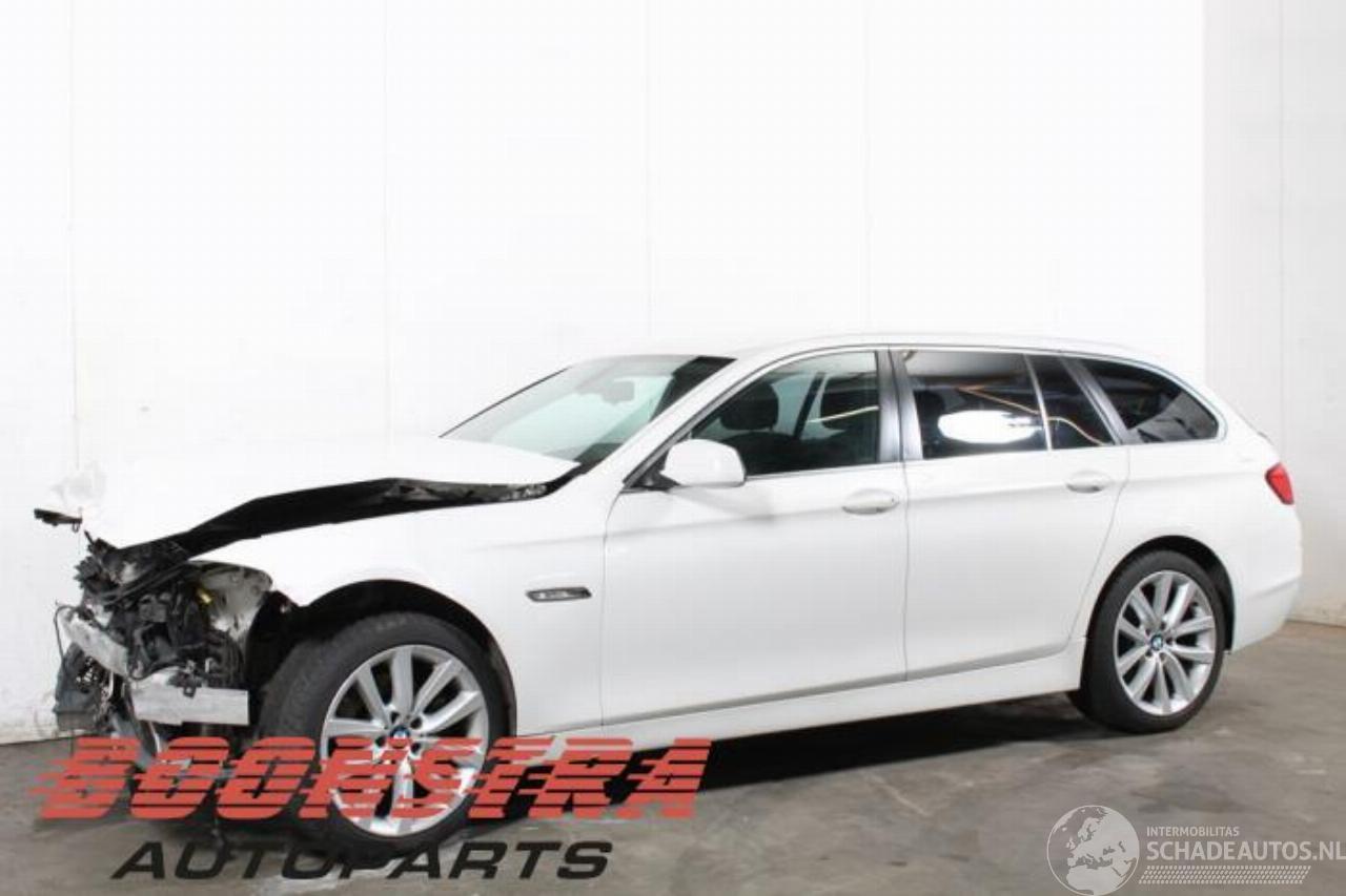 BMW 5-serie 5 serie Touring (F11), Combi, 2009 / 2017 520d 16V
