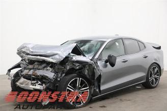 damaged passenger cars Volvo S-60 S60 III (ZS), Sedan, 2019 2.0 T4 16V 2020/6