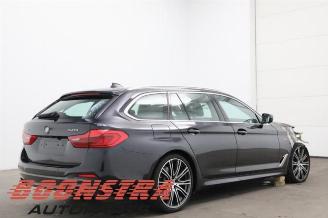 BMW 5-serie 5 serie Touring (G31), Combi, 2017 540i xDrive 3.0 TwinPower Turbo 24V picture 4