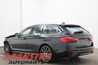 BMW 5-serie 5 serie Touring (G31), Combi, 2017 540i xDrive 3.0 TwinPower Turbo 24V picture 2