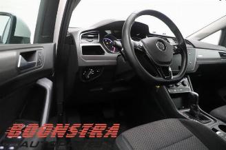 Volkswagen Touran 2.0 TDI 150 MPV  Diesel 1.968cc 110kW (150pk) FWD 2015-05/2021-12  DFEA picture 5