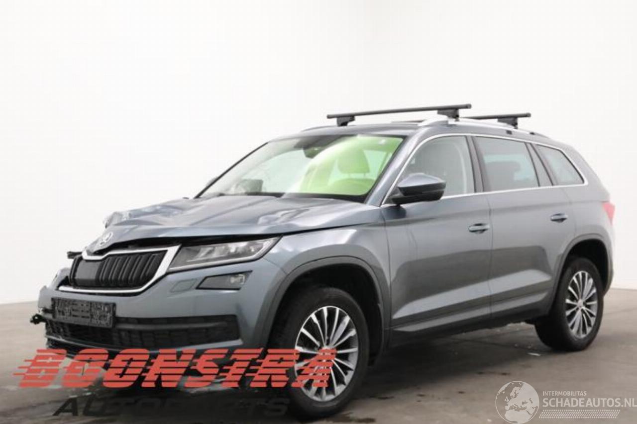 Skoda Kodiaq Kodiaq, SUV, 2016 2.0 TSI 16V 4x4
