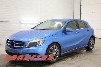 demontáž osobní automobily Mercedes A-klasse A (W176), Hatchback, 2012 / 2018 1.5 A-180 CDI, A-180d 16V 2013/11