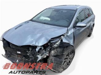 Salvage car Kia Cee d Ceed Sportswagon (CDF), Combi 5-drs, 2018 1.4 T-GDI 16V 2020/10