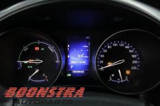 Toyota C-HR C-HR (X1,X5), SUV, 2016 1.8 16V Hybrid picture 7