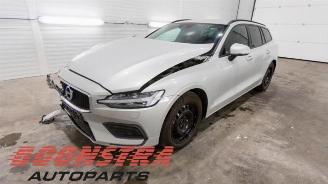 disassembly passenger cars Volvo V-60 V60 II (ZW), Combi, 2018 2.0 D4 16V 2019/1