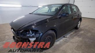 Vrakbiler auto Volkswagen Polo Polo VI (AW1), Hatchback 5-drs, 2017 1.6 TDI 16V 95 2018/6
